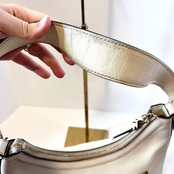 Dooney & Bourke Creamy White Leather Hobo Shoulder Bag - Picture 6 of 12